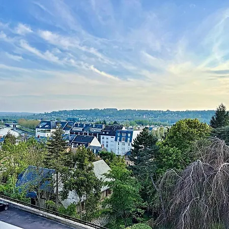 Douillet A Deauville 5p *